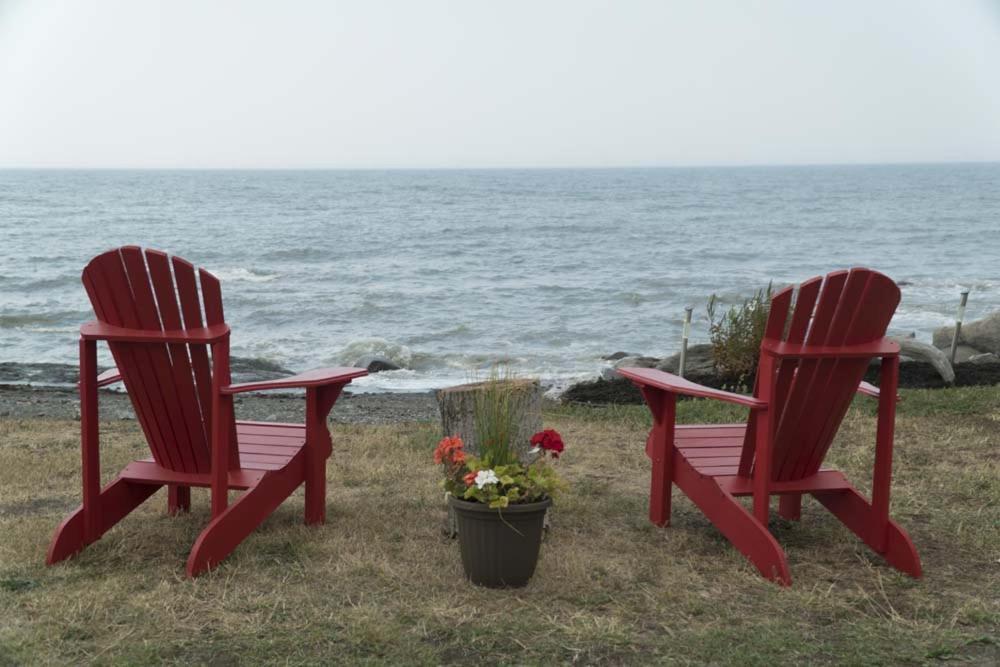 Les Cabines Du Phare Rimouski Buitenkant foto