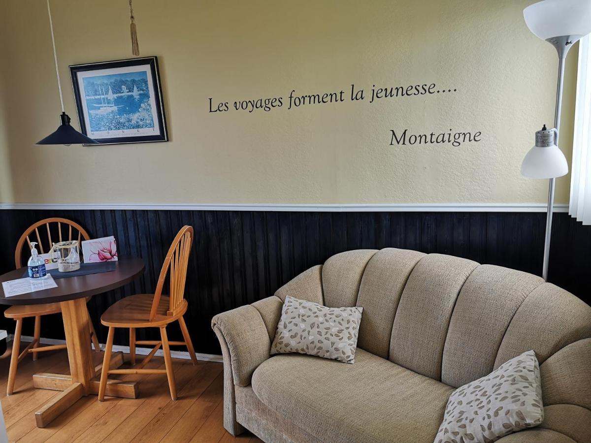 Les Cabines Du Phare Rimouski Buitenkant foto