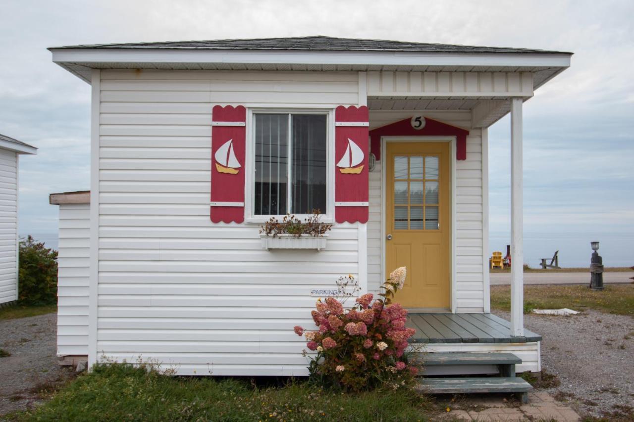 Les Cabines Du Phare Rimouski Buitenkant foto